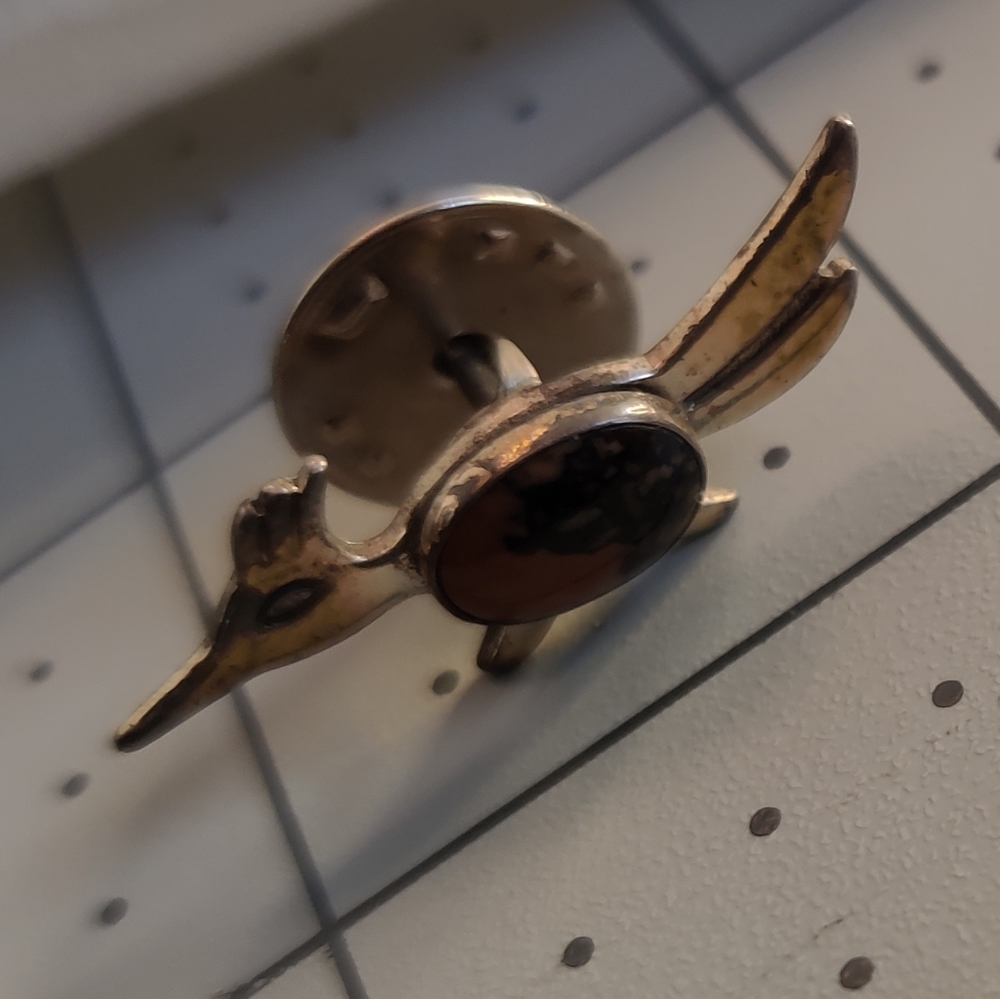 Vintage Agate Roadrunner Pin - image 3